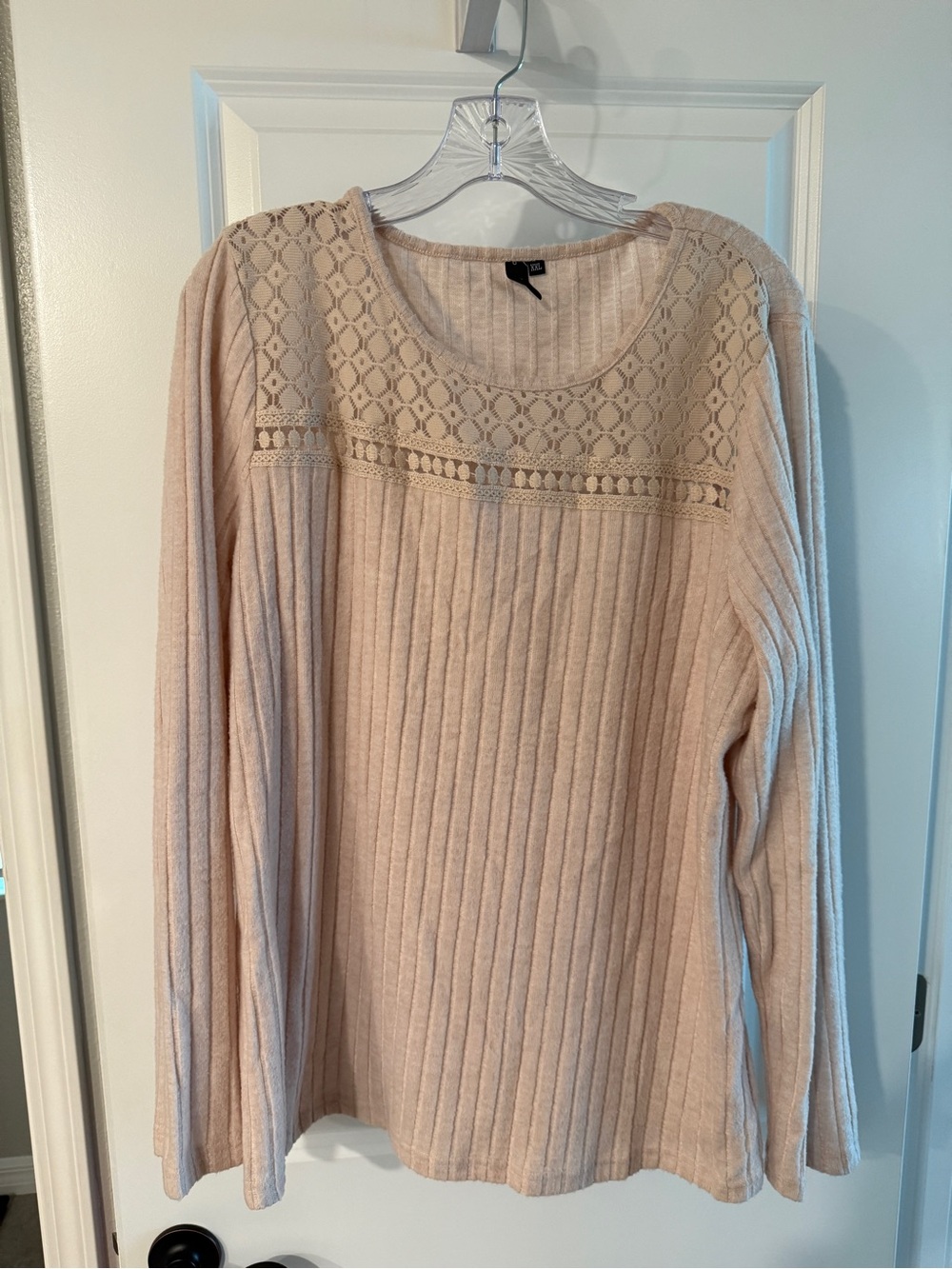 Women’s Cream Scoop Neck Ribbed Sweater with Lace Yoke